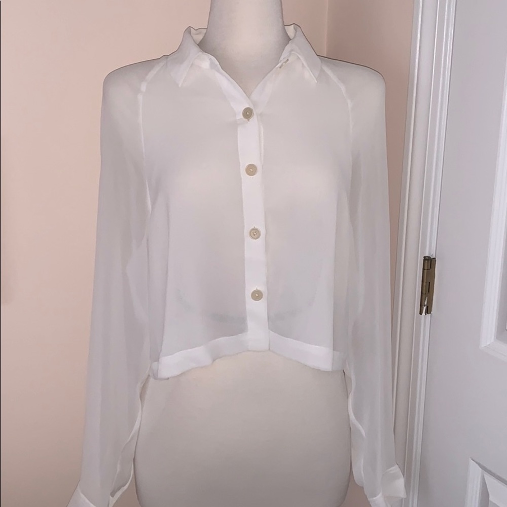 NEW WITH TAGS White Button Blouse